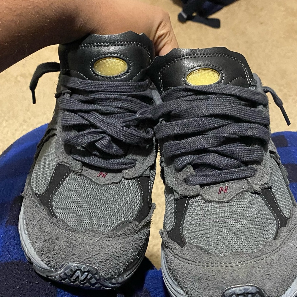 new balance 2002r “phantoms”